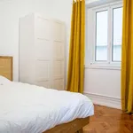 Rent a room in lisbon