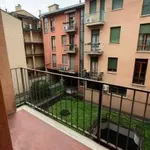 Rent 5 bedroom apartment of 163 m² in Bologna