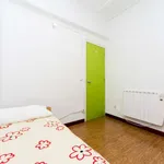 Rent a room of 90 m² in madrid