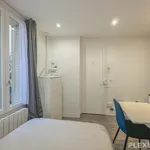 Rent 1 bedroom apartment of 13 m² in Paris