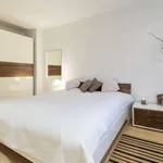 Rent 1 bedroom apartment of 70 m² in Dusseldorf