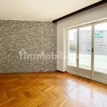 Rent 3 bedroom apartment of 124 m² in Turin