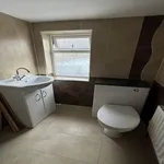 Rent 3 bedroom flat in Wales