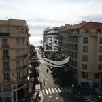 Appartement de 80 m² avec 3 chambre(s) en location à Nice