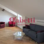 Affitto 2 camera appartamento di 60 m² in Arona