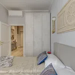 Rent 3 bedroom apartment of 100 m² in Florence