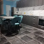 Rent 4 bedroom apartment of 190 m² in Мараша