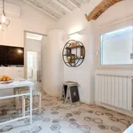 Rent 2 bedroom apartment of 70 m² in Florence