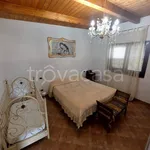 Rent 3 bedroom house of 90 m² in Locri