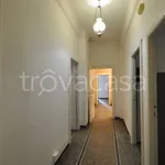 Rent 6 bedroom apartment of 130 m² in Genova