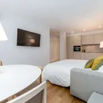 Rent 2 bedroom apartment of 70 m² in valencia