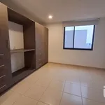 Rent 2 bedroom house of 147 m² in Querétaro