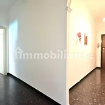 Affitto 1 camera appartamento di 54 m² in Genoa