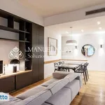 Rent 3 bedroom apartment of 85 m² in Milan