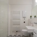 Rent 1 bedroom apartment of 45 m² in Berlin