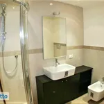 Rent 4 bedroom apartment of 130 m² in Milan