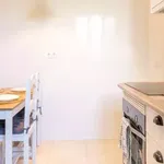 Rent 4 bedroom apartment in Madrid