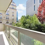 Rent 3 bedroom apartment of 700 m² in Paris