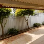 Rent 4 bedroom house in Forster