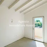 Rent 5 bedroom house of 238 m² in Bassano del Grappa