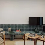 Rent 4 bedroom apartment of 57 m² in Barcelona