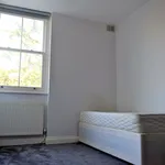 Rent 2 bedroom flat in London