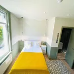 Rent a room in london