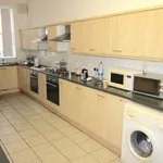 Rent 8 bedroom house in Leeds