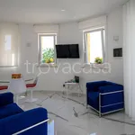 Rent 3 bedroom house of 70 m² in Cefalù