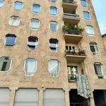 Rent 2 bedroom apartment of 45 m² in Milan