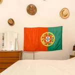 Rent a room in lisbon