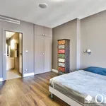 Appartement de 1469 m² avec 3 chambre(s) en location à LYON