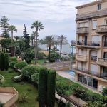 Rent 2 bedroom apartment of 44 m² in Centre