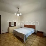 Rent 3 bedroom apartment of 64 m² in Isola Rizza