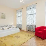 Rent 4 bedroom apartment of 160 m² in Berlin