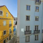 Rent 2 bedroom apartment of 45 m² in Lisbon