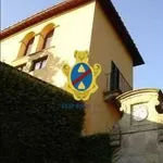 Rent 10 bedroom house of 280 m² in Fiesole