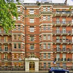 Rent 4 bedroom apartment of 227 m² in London