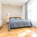 Pronajměte si 2 ložnic/e byt o rozloze 62 m² v Prague