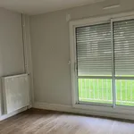 Appartement de 82 m² avec 4 chambre(s) en location à La Chatre