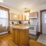 Rent 5 bedroom apartment in Sherbrooke