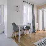 Rent 2 bedroom apartment of 32 m² in Paris 13Eme Arrondissement