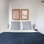 Rent 3 bedroom apartment of 80 m² in barcelona