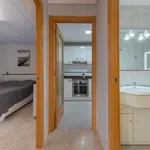 Rent a room of 95 m² in valencia