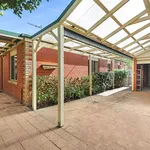 Rent 3 bedroom house in Ngunnawal