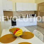 Rent 2 bedroom apartment of 50 m² in Аспарухово