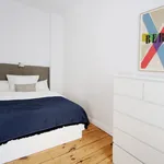 Rent 3 bedroom apartment of 35 m² in Berlin