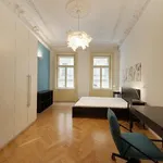 Rent 3 bedroom apartment of 108 m² in Capital City of Prague