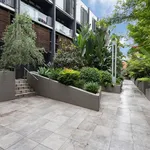 Rent 1 bedroom apartment in Melbourne