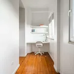 Rent 2 bedroom apartment in lisbon